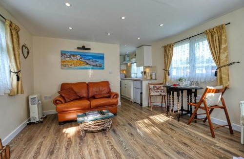 Mundesley Casa | Two Hoots Chalet