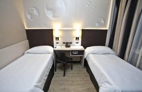 Microcentro Hotel | Two Hotel Buenos Aires