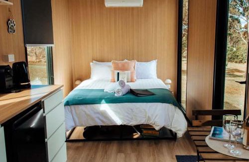 Rainbow Flat Casa | Two-Ki by Tiny Away