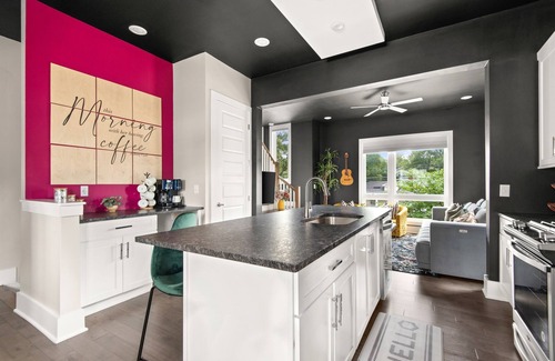 East Hill Casa | Two King Suites|Free Parking|East Nashville