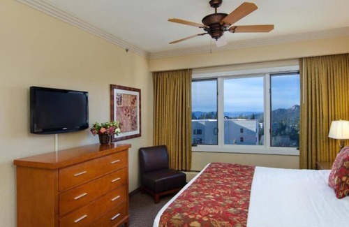 Tahoe Village Hotel | Two Kitchen-Equipped Villa w/ Pools, Sauna, Sports Courts & On-Site Dining
