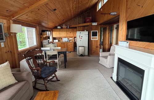 Bear Lake Cabaña | Two lakefront cottages, 158 feet of frontage on Bear Lake