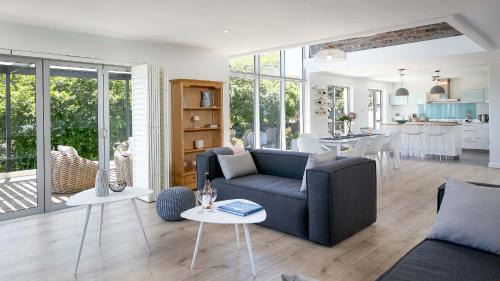 Redhill Villa | Two Oceans - solar backup power