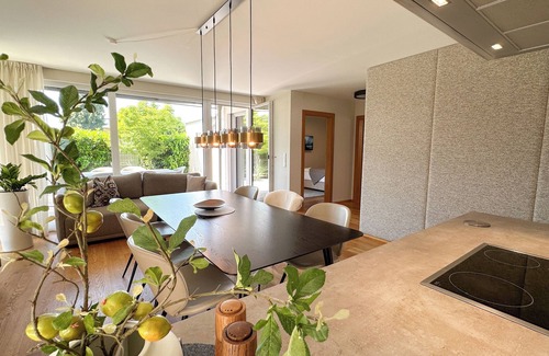 Seekirchen Markt Apartamento | "TWO" - Premium Apartments Seekirchen, 3-room apartment, terrace and private garden