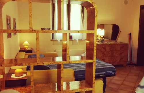 Lidarno Otro | Two-room apartment between Assisi Perugia and Gubbio. Pond and swimming pool.
