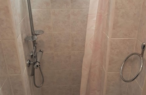 Bastia Apartamento | Apartamento-Baño con bañera-Vista a la Calle
