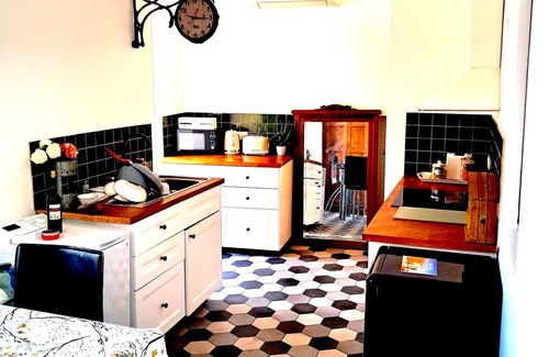 Bastia Apartamento | Apartamento de dos habitaciones con terraz
