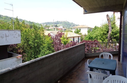Silvi Apartamento | Apartamento de dos habitaciones con aire acondicionado.