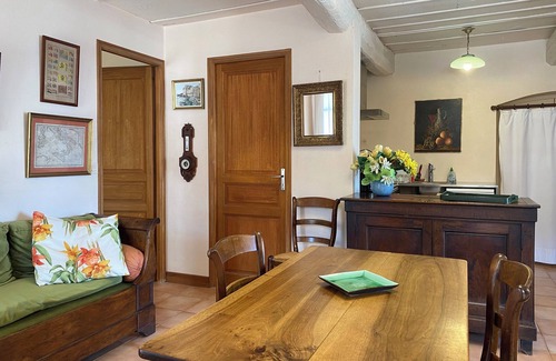 Erbalunga Apartamento | Dos habitaciones + terraza, vista al mar, puerto de Erbalunga