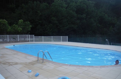 Digne-les-Bains Apartamento | DOS HABITACIONES CON PISCINA DIGNE