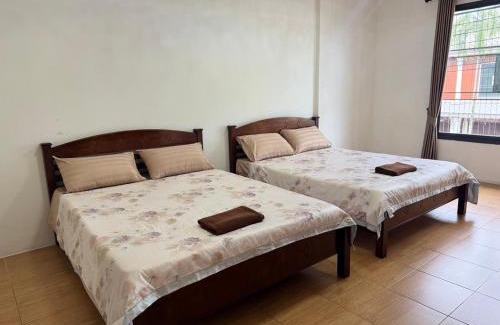 Hua Toei Apartamento | Two Sisters Suratthani