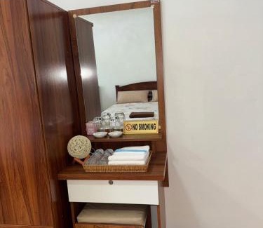 Hua Toei Apartamento | Two Sisters Suratthani