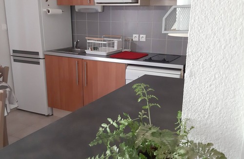 Nyons Casa | Two-storey house with terrace and shared pool