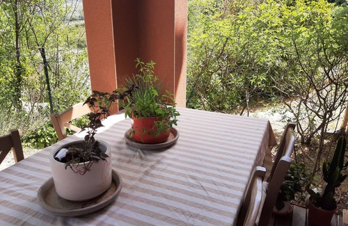 Nyons Casa | Two-storey house with terrace and shared pool
