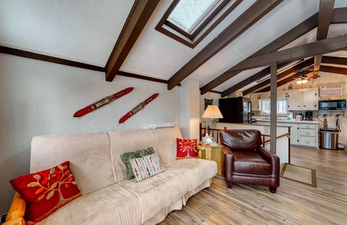 Bartlett Casa | Two-story home w/guest suite, gas grill, & private washer/dryer - Dogs okay
