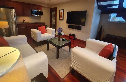 Pembroke Apartamento | This apartment is a 1 bedroom(s), 1 bathrooms, located in Pembroke, Pembroke Parish.