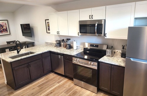 Limberlost Casa | "Two-Story Townhome Newly Renovated One-Bedroom Getaway Awaits Your Stay!"