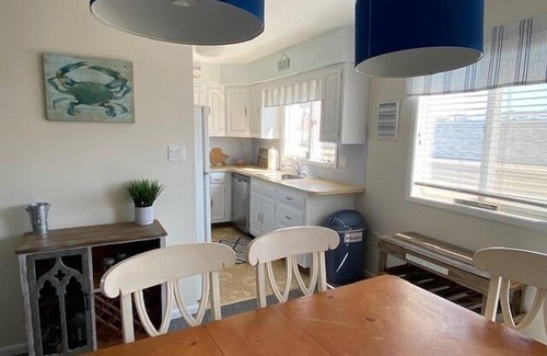 Townsend's Inlet Condominio | TWO-STORY TOWNHOUSE WITH BAY AND SUNSET VIEWS!