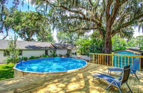 Thunderbolt Casa | Two Units w Gazebo & Pool-Swanky Savannah Style