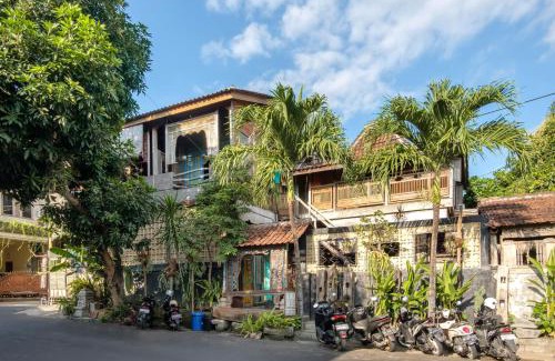Taman Griya Casa | TwoSpaces Living at Bunga Desa, Jimbaran