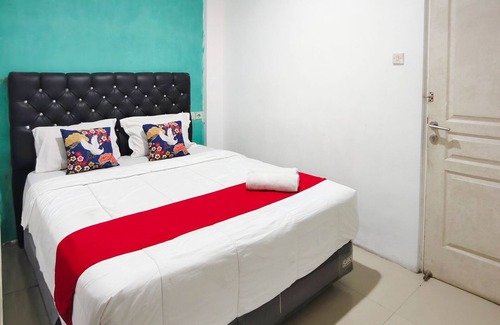 Sedati Casa | TwoSpaces Living at Nabila Semampir Homestay