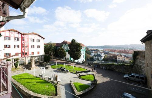 Centro histórico de Hondarribia Apartamento | Txoriak - Basquenjoy
