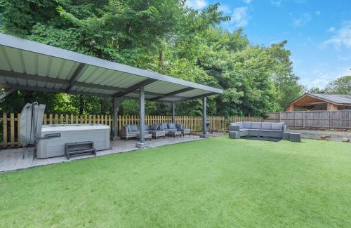 Ammanford Casa | Ty Afon Jay