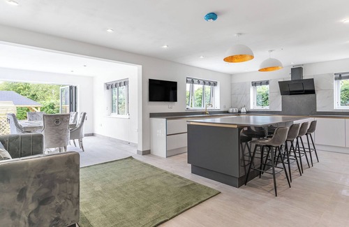 Ammanford Cabaña | Ty Afon Reg - UK38509