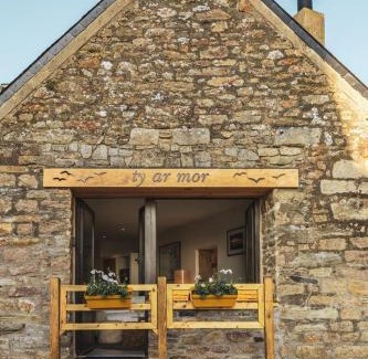 Saint-Michel-en-Greve Casa | Ty Ar Mor maison de la mer, à 40 m de la plage
