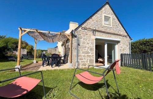 Cleder Casa | Ty Ar S Hisel 3 chambres pour 5 personnes, proche mer, parking