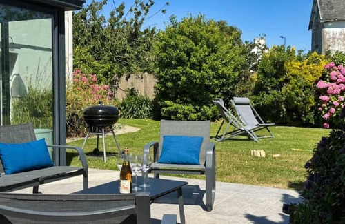Plougasnou Casa | Ty Cléo - Family home between town and beaches 8p