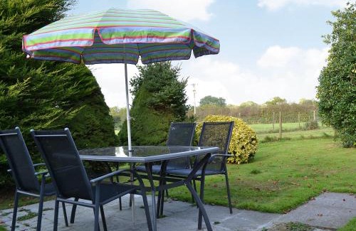 Clarbeston Road Casa | Ty Clyd - Hw7657