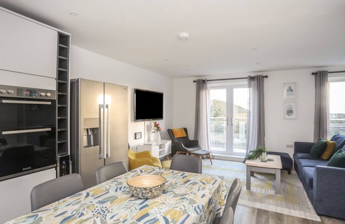 Criccieth Casa | TY COPR PERLOG, pet friendly, country holiday cottage in Criccieth