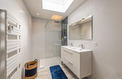Sibiril Casa | Ty Gard Thalvis