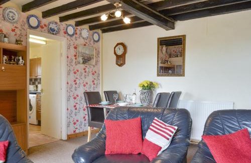 Garn Fadryn Casa | Ty Hen