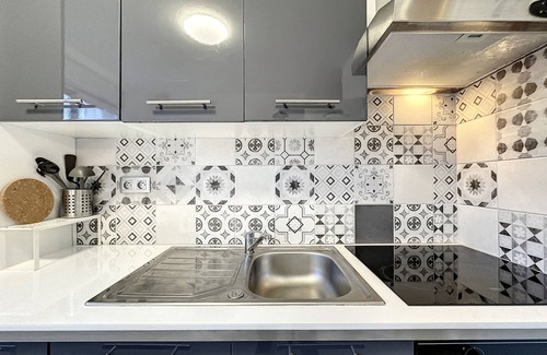 Rive Droite Apartamento | *Ty Javouhey* joli studio bien placé au calme