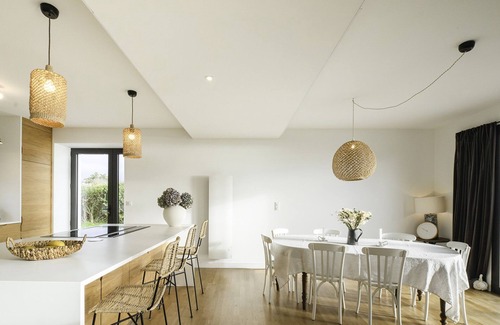 Kerherou Casa | "TY LANN DOUE" house sleeps 6 PANORAMIC VIEW OF THE SEA IN DOELAN