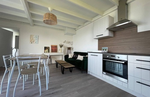 Plouezec Casa | Ty Lazo: Serenity by the sea, haven of peace.