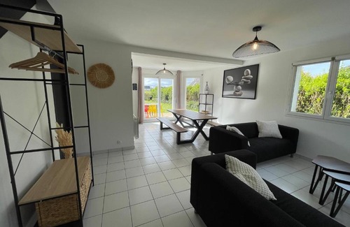 Plomeur Casa | Ty Plom proche du centre et des plages