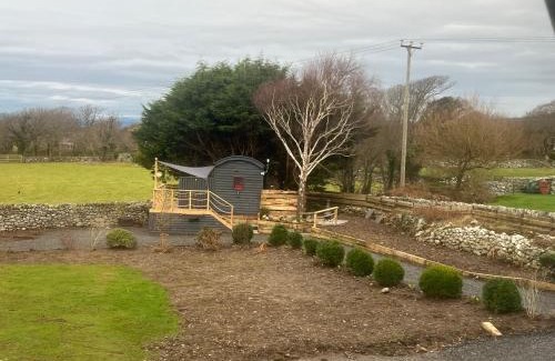Talybont Otro | Ty'r Bugail - Shepherds Hut