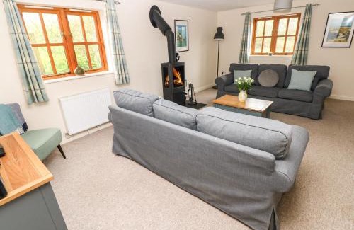 Penycwm Casa | Ty Rhosyn