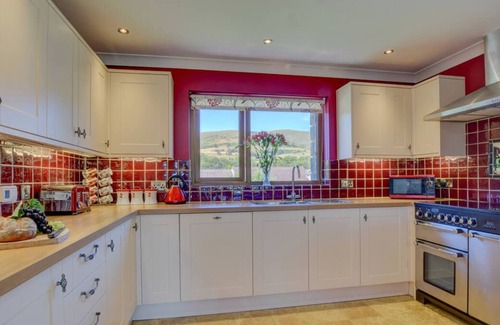 Cwrt Casa | Ty Talcen in Machynlleth