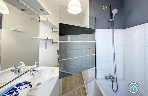 Rive Droite Apartamento | *Ty Vauban* joli appartement vue téléphérique