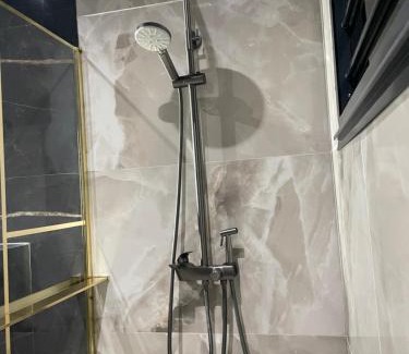 Matoury Casa | Tycoon