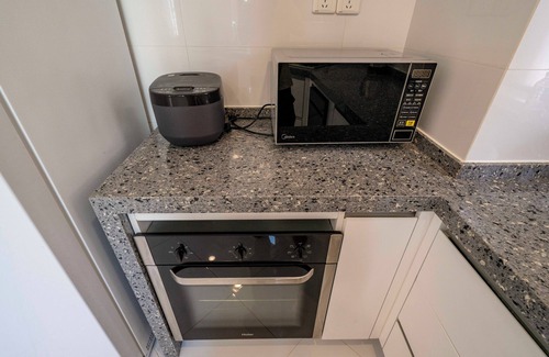 Xujiahui Cama Y Desayuno | Tyms 4BR 2BA Apt Novel Garden