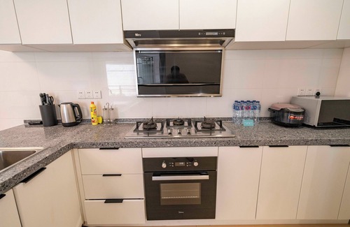 Xujiahui Cama Y Desayuno | Tyms Bright 2BR 1BA Apt Xuhui Center