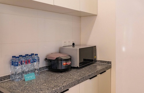 Xujiahui Cama Y Desayuno | Tyms Bright 2BR 1BA Apt Xuhui Center