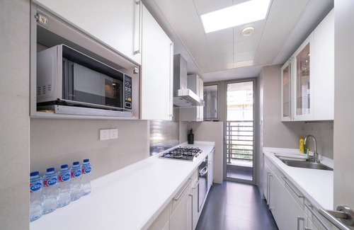 Xujiahui Cama Y Desayuno | Tyms Stylish 3BR 2BA Apt Xuhui Center