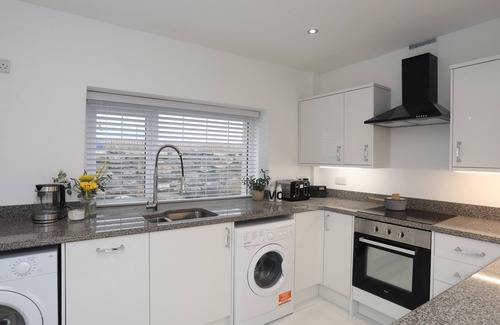 Rhyd-y-clafdy Casa | TYN LON - Y FFOR, pet friendly, character holiday cottage in Pwllheli