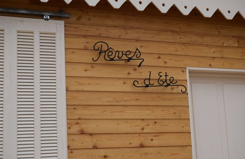 La Jetee Casa | Typical BEACH HOUSE - 4 bedrooms 3 bathrooms - beach 160m away - private parking and garden